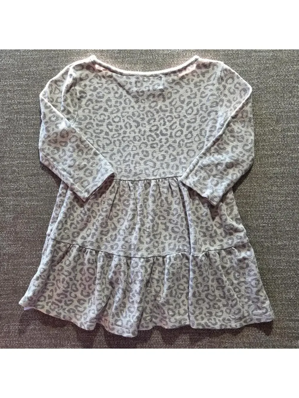 OLd Navy Long Sleeve Cheetah Dress Size XS 5
